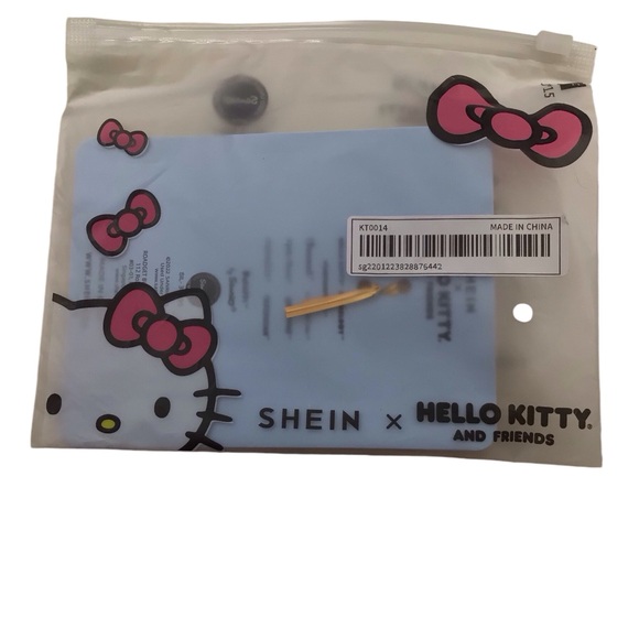 NIB Hello Kitty and Friends Design Bag Charm - Picture 5 of 5